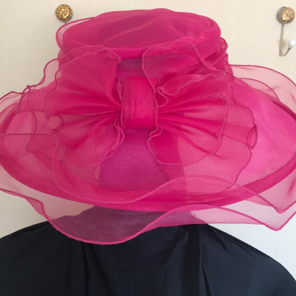 Hat - Picture 2 of 3